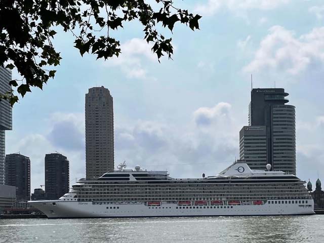 Marina aan de Cruise Terminal Rotterdam